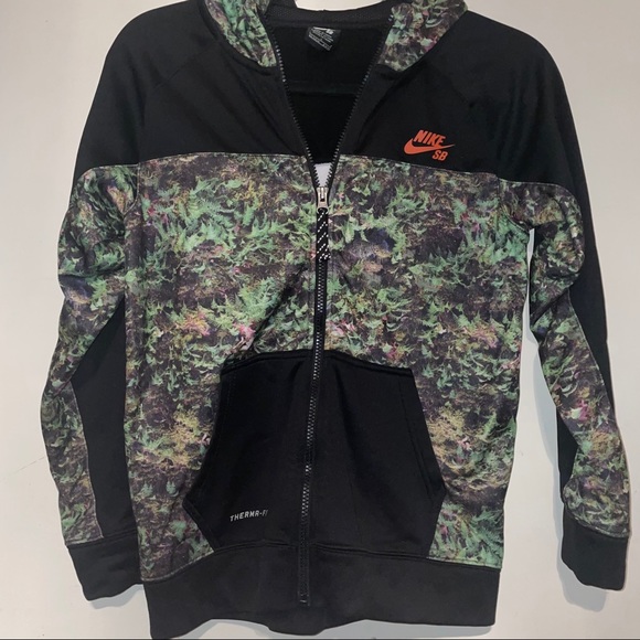 Nike Skateboarding sweater kids size Large - Picture 2 of 8